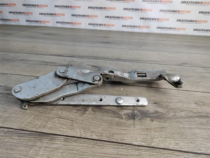 Петля капота, 500 рублей, Москва