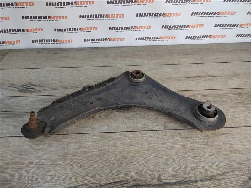 Рычаг передний нижний, 1400 рублей, Москва