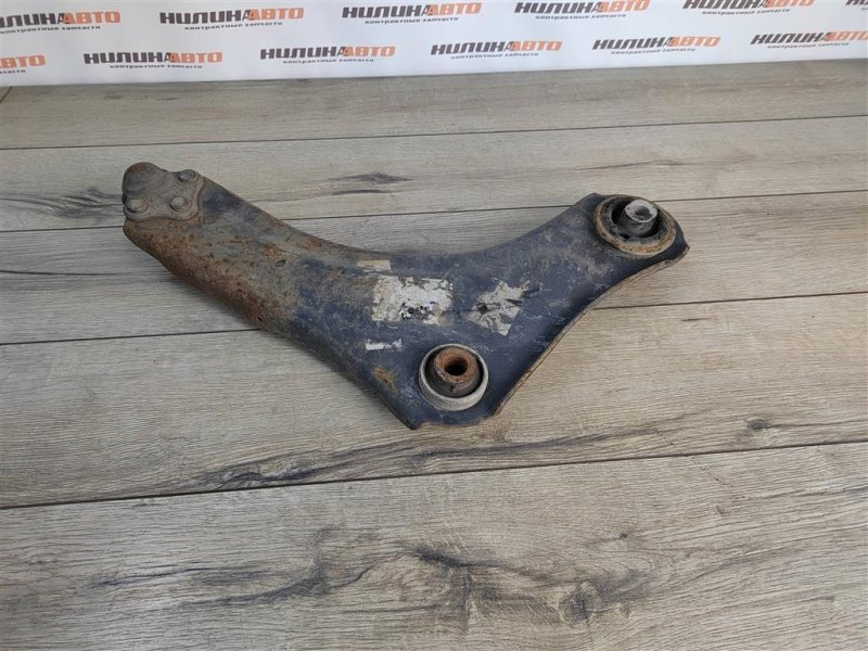 Рычаг передний нижний, 1300 рублей, Москва