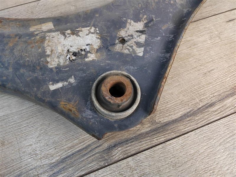 Рычаг передний нижний, 1300 рублей, Москва