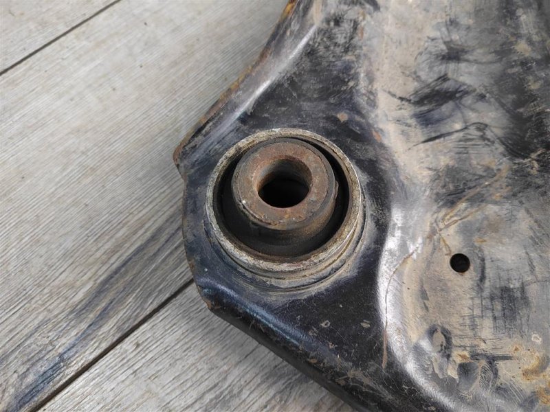 Рычаг передний нижний, 1300 рублей, Москва