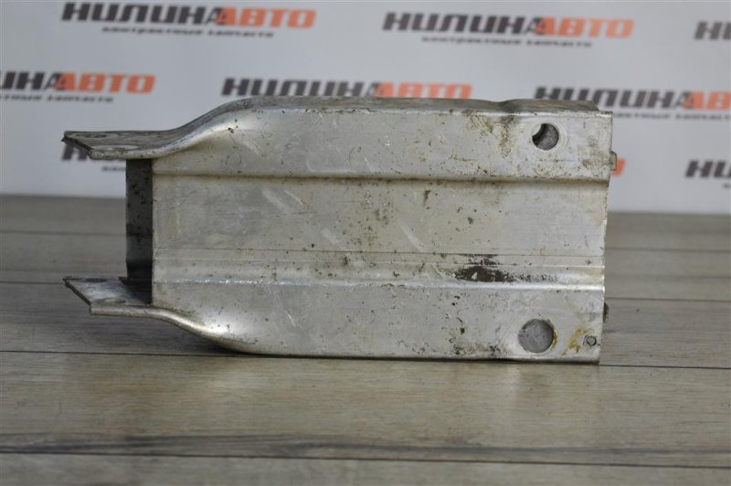 Кронштейн усилителя бампера, 1500 рублей, Москва