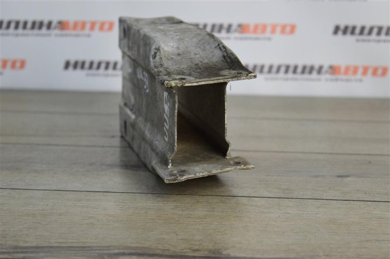 Кронштейн усилителя бампера, 1500 рублей, Москва