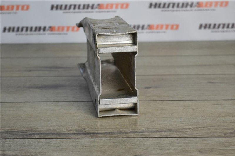 Кронштейн усилителя бампера, 1500 рублей, Москва