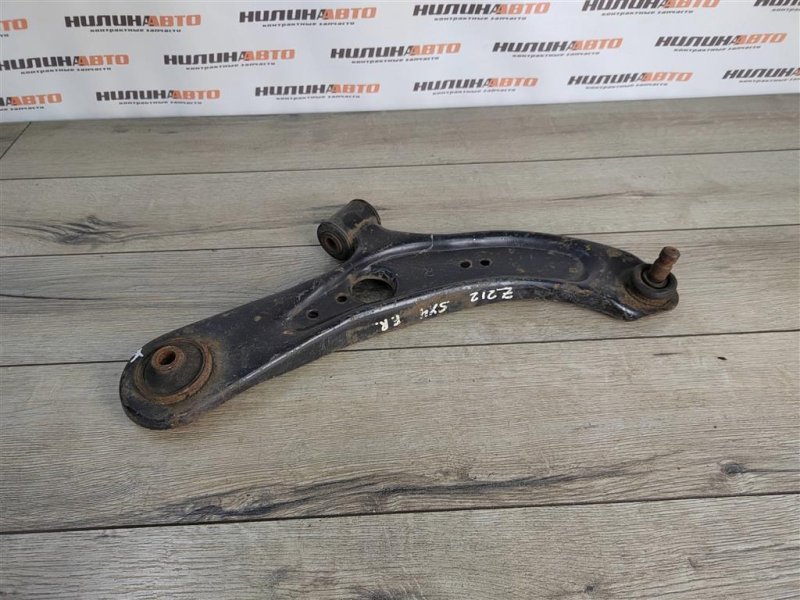 Рычаг передний нижний, 1000 рублей, Москва