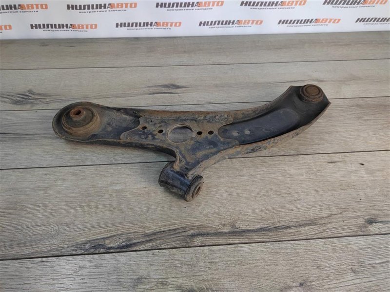 Рычаг передний нижний, 1000 рублей, Москва