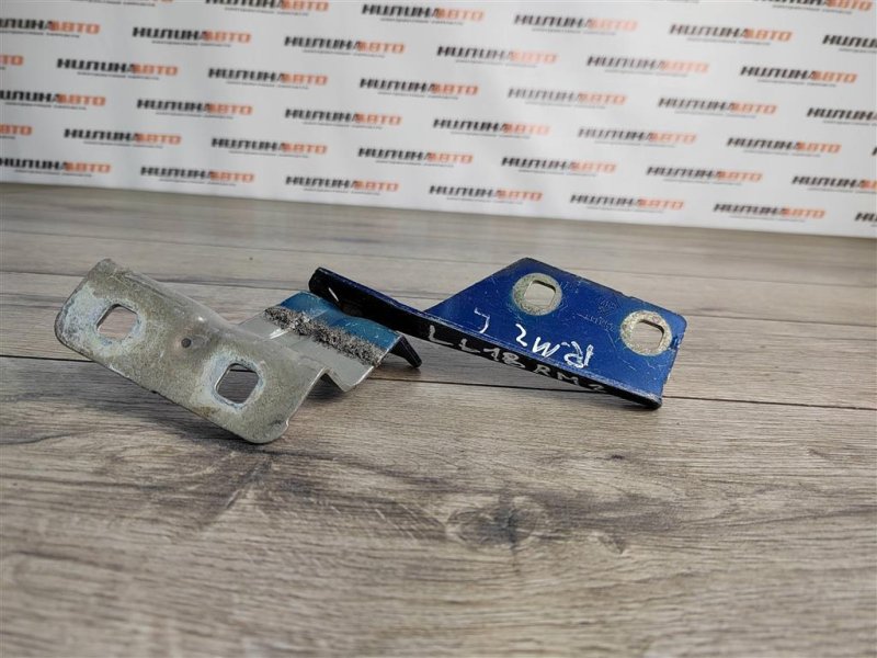 Петля капота, 400 рублей, Москва