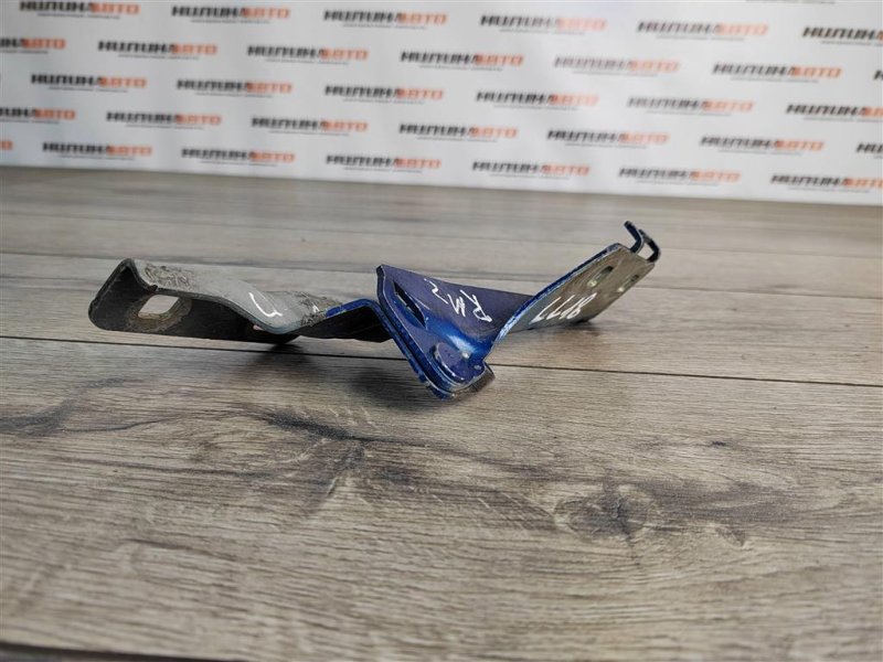 Петля капота, 400 рублей, Москва