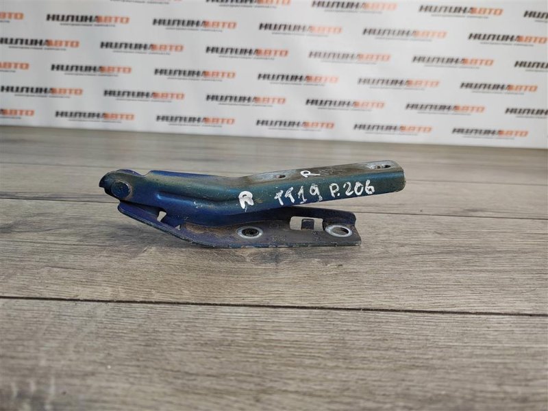 Петля капота, 300 рублей, Москва