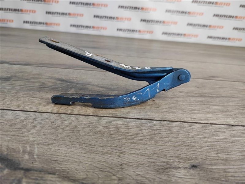 Петля капота, 300 рублей, Москва