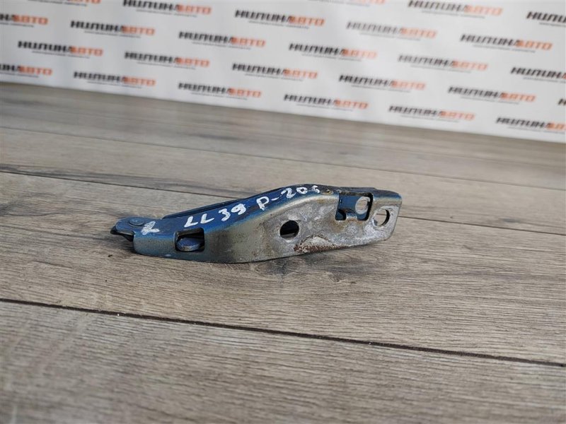 Петля капота, 300 рублей, Москва