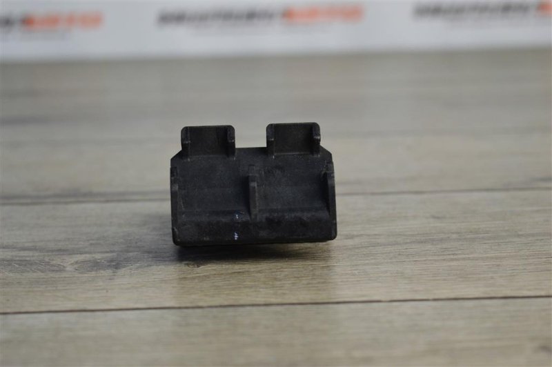 Кронштейн бампера, 800 рублей, Москва