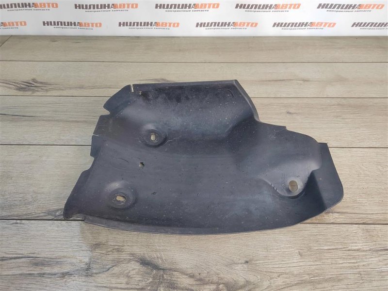 Подкрылок, 650 рублей, Москва