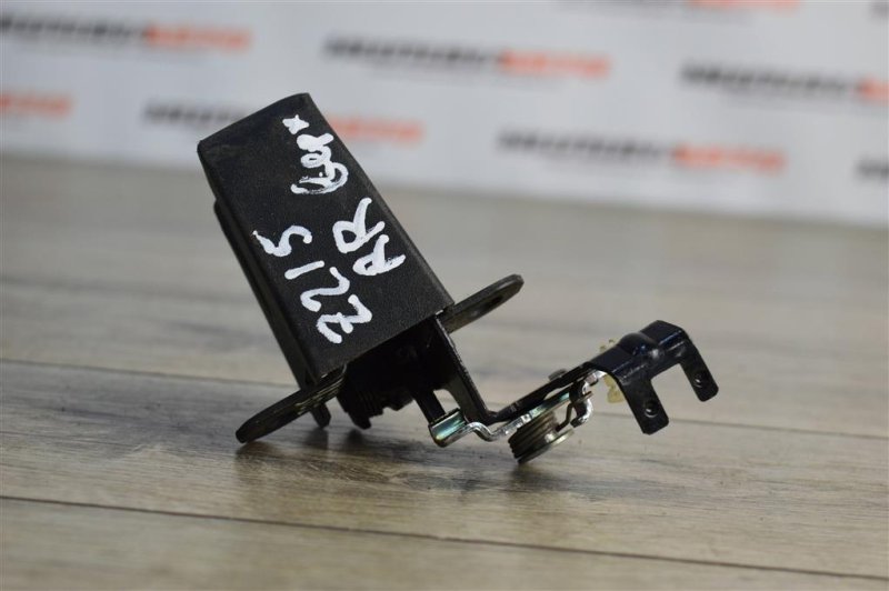 Замок крышки багажника, 800 рублей, Москва