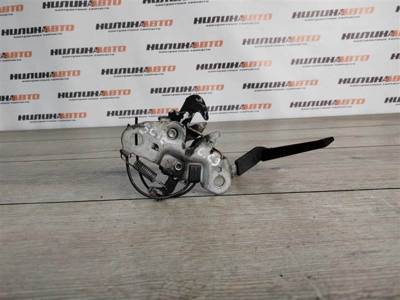 Замок капота, 1000 рублей, Москва