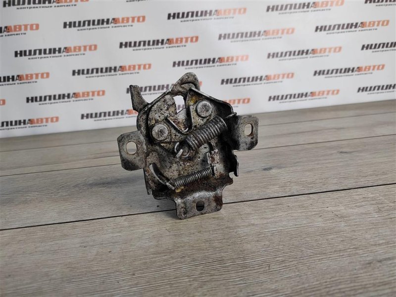 Замок капота, 1000 рублей, Москва