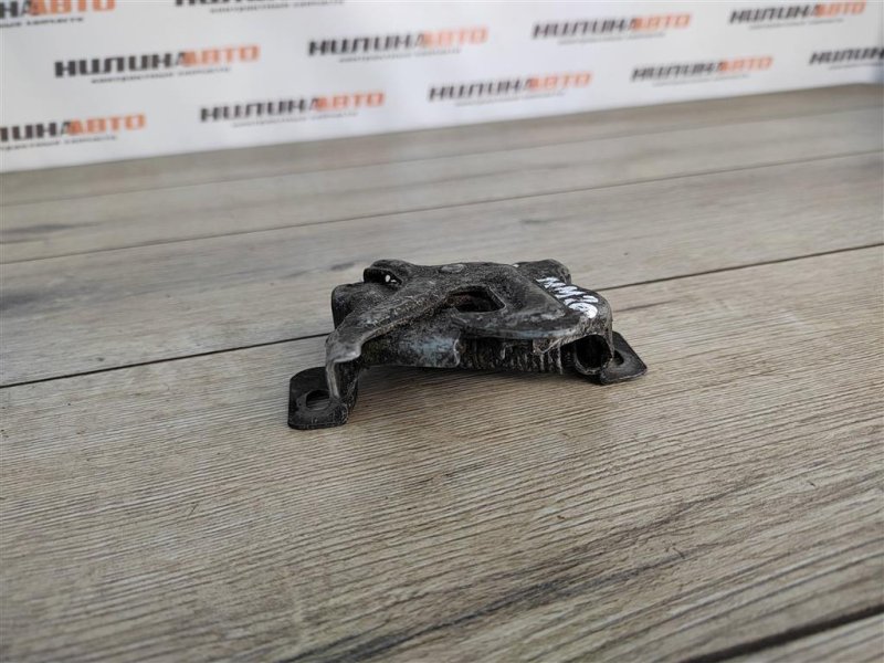 Замок капота, 1000 рублей, Москва