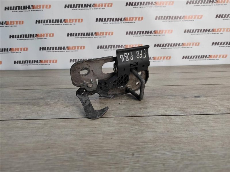 Крюк замка капота, 700 рублей, Москва