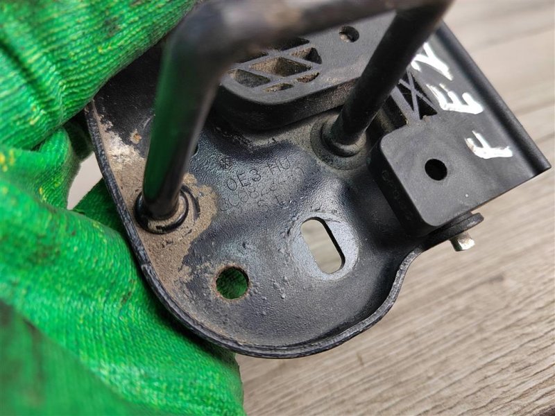 Крюк замка капота, 700 рублей, Москва