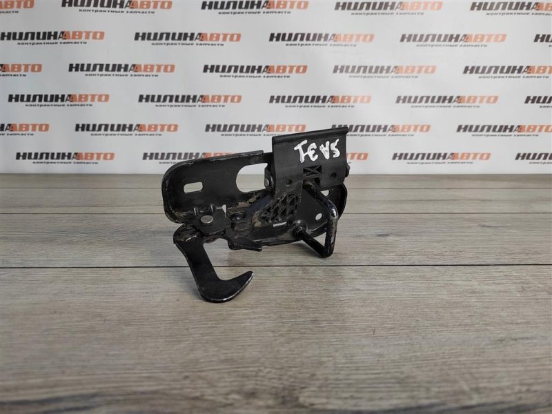 Крюк замка капота, 700 рублей, Москва