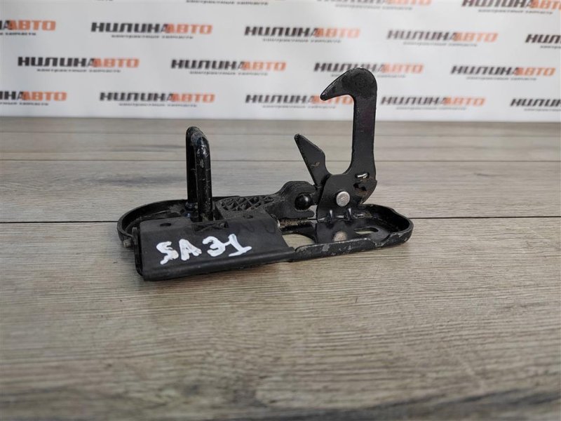 Крюк замка капота, 700 рублей, Москва