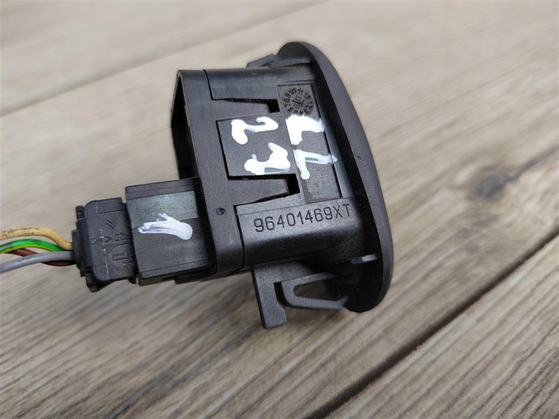 Кнопка стеклоподъемника, 400 рублей, Москва