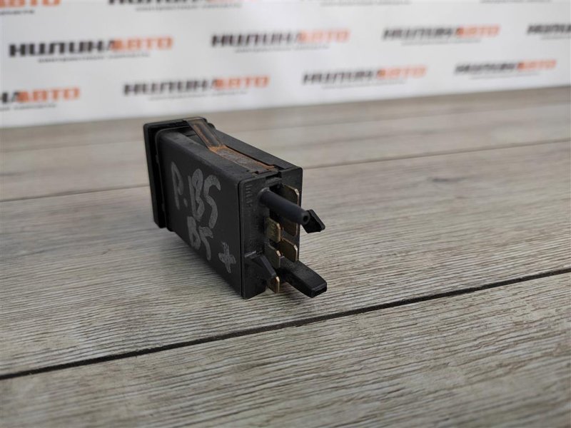 Кнопка обогрева заднего стекла, 500 рублей, Москва