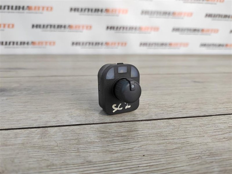 Блок управления зеркалами, 500 рублей, Москва