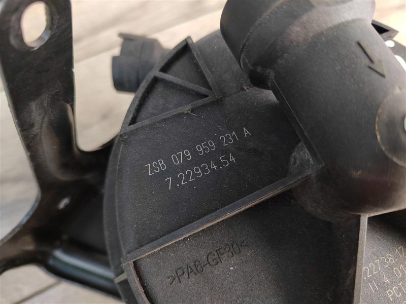 Насос вторичного воздуха, 3000 рублей, Москва