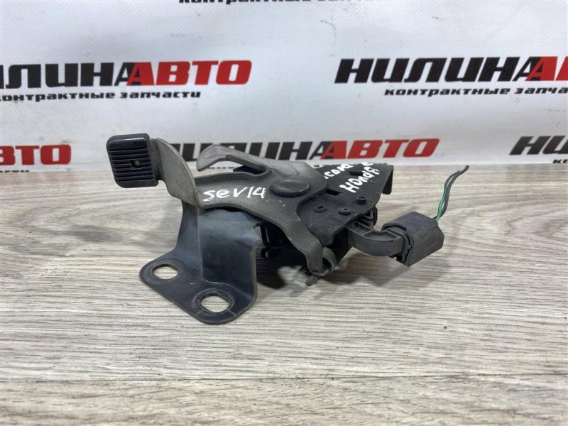 Замок капота, 2500 рублей, Севастополь