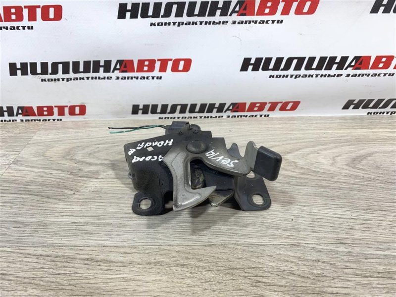 Замок капота, 2500 рублей, Севастополь