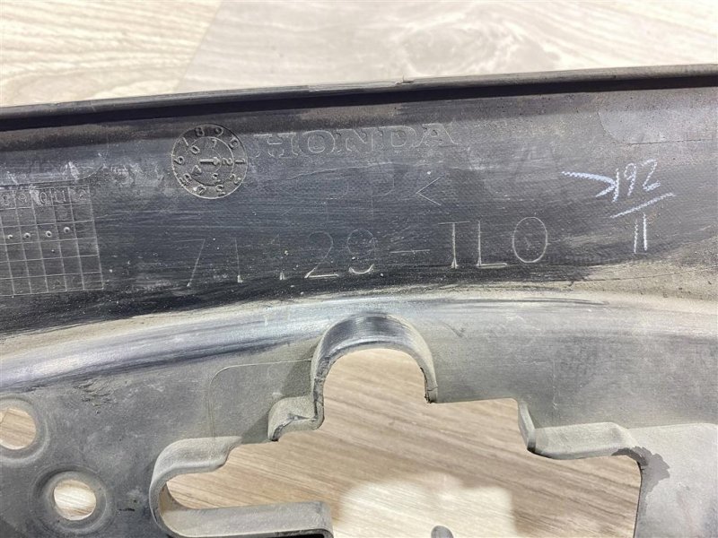 Накладка передней панели, 2000 рублей, Севастополь