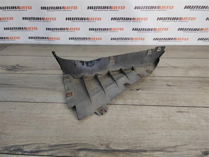 Подкрылок, 2500 рублей, Москва