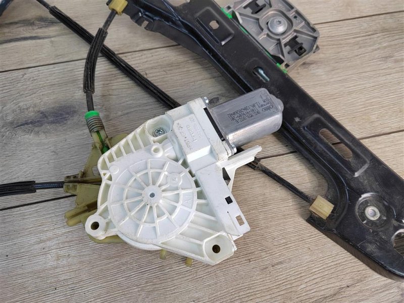 Стеклоподъемник, 1500 рублей, Москва