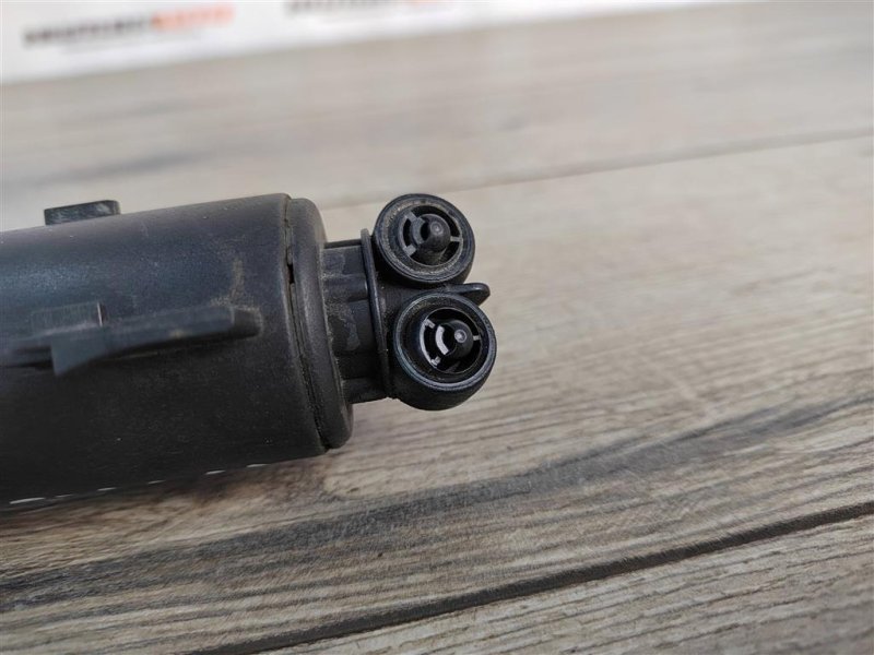 Форсунка омывателя фар, 1000 рублей, Москва