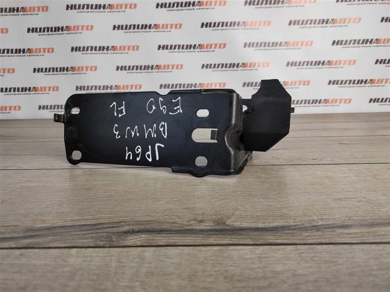 Кронштейн радиатора, 500 рублей, Москва