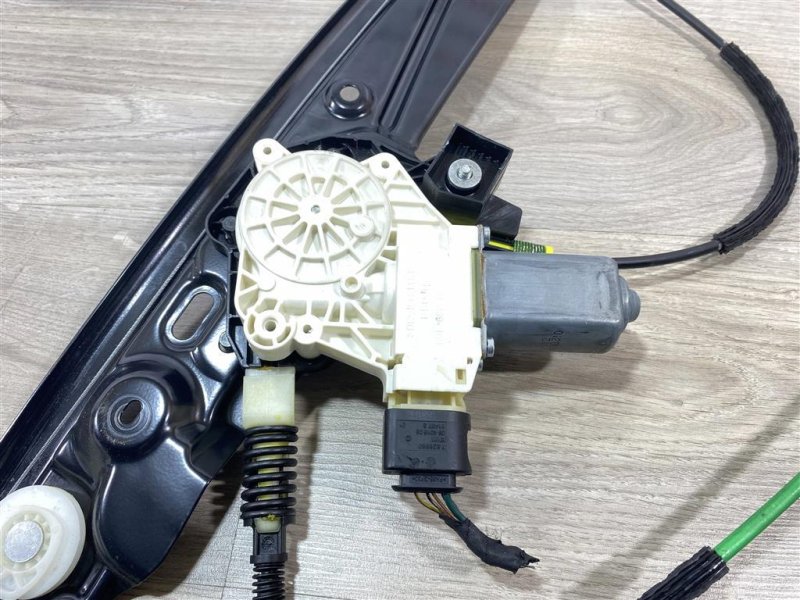 Стеклоподъемник, 2000 рублей, Севастополь