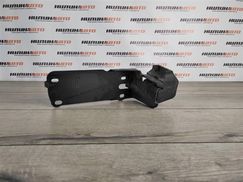 Кронштейн радиатора, 600 рублей, Москва