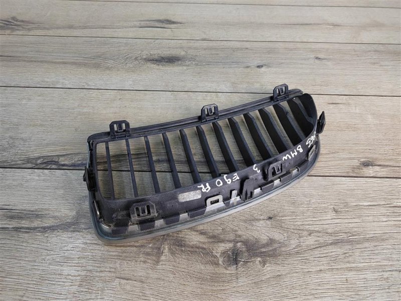 Решетка радиатора, 1000 рублей, Москва