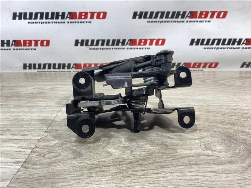 Замок капота, 2500 рублей, Севастополь