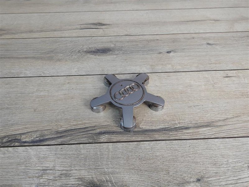 Колпак колесный, 500 рублей, Москва