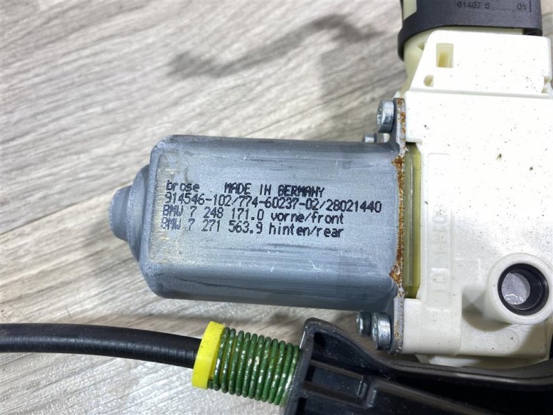 Стеклоподъемник, 2000 рублей, Севастополь