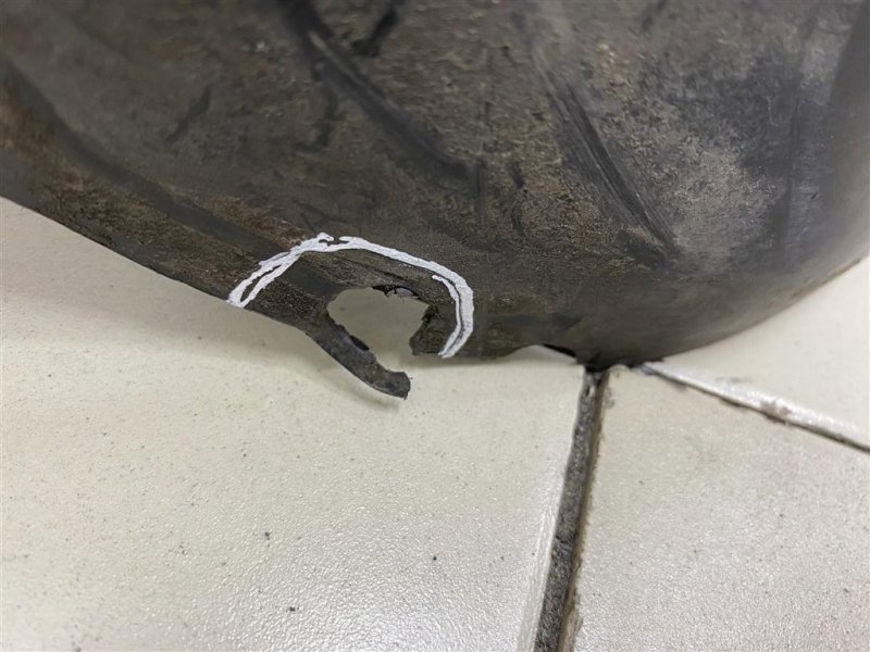 Подкрылок, 1000 рублей, Севастополь