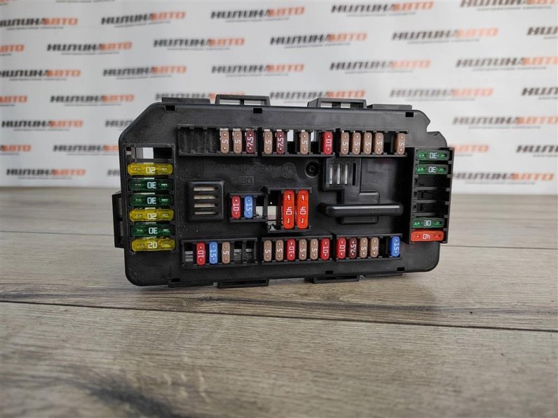 Блок предохранителей под капот, 1100 рублей, Москва