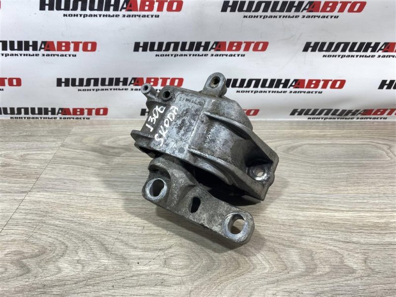 Подушка двигателя, 2000 рублей, Севастополь