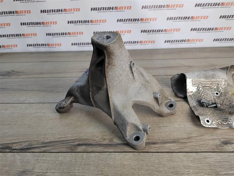 Кронштейн двигателя, 500 рублей, Москва