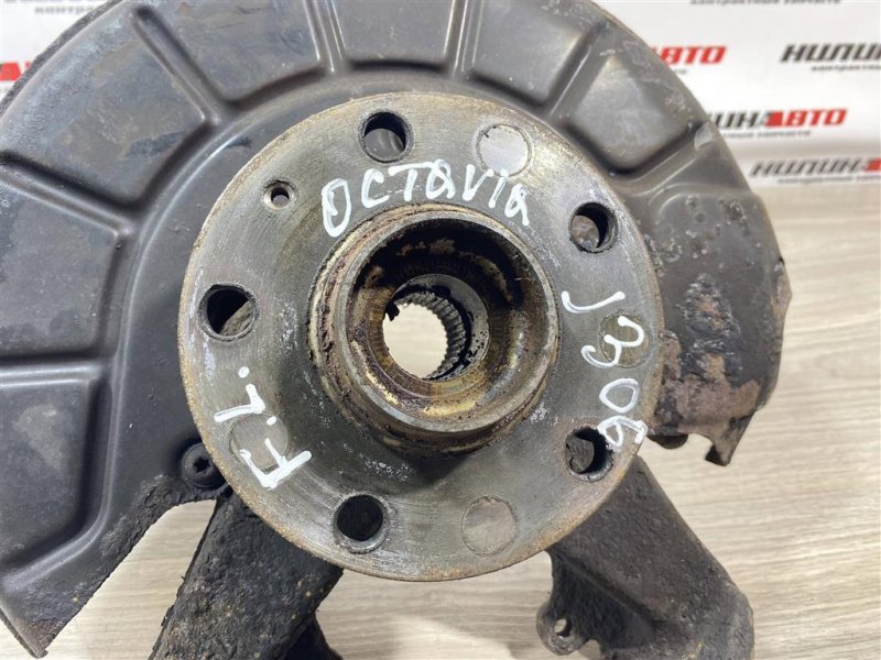 Кулак поворотный, 4500 рублей, Севастополь