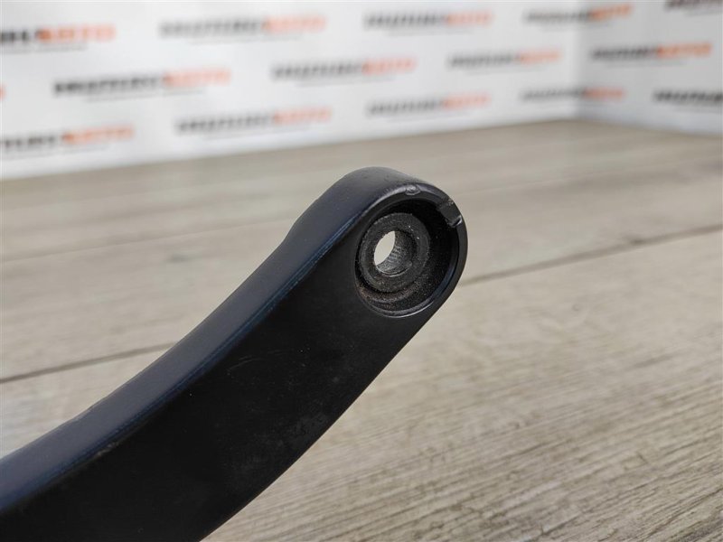 Поводок стеклоочистителя, 900 рублей, Москва