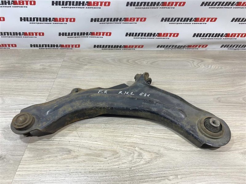 Рычаг передний нижний, 1500 рублей, Севастополь