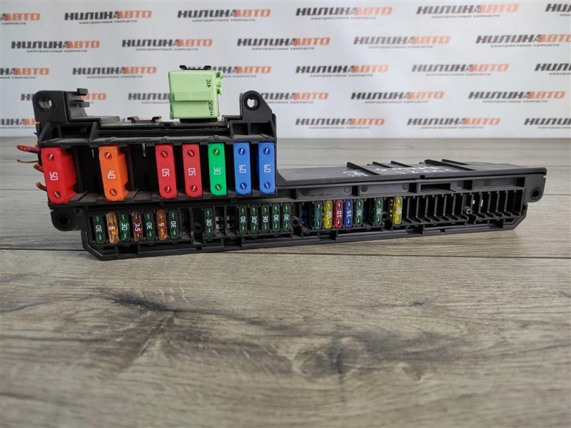 Блок предохранителей салон, 1000 рублей, Москва